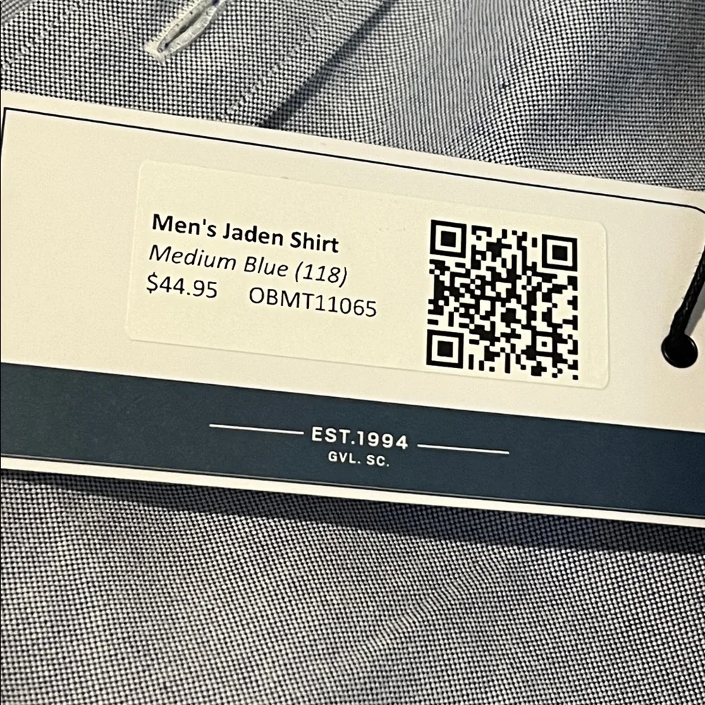 NWT Men's Chick-fil-A Dress Shirt Jaden medium‎ blue Size Medium M